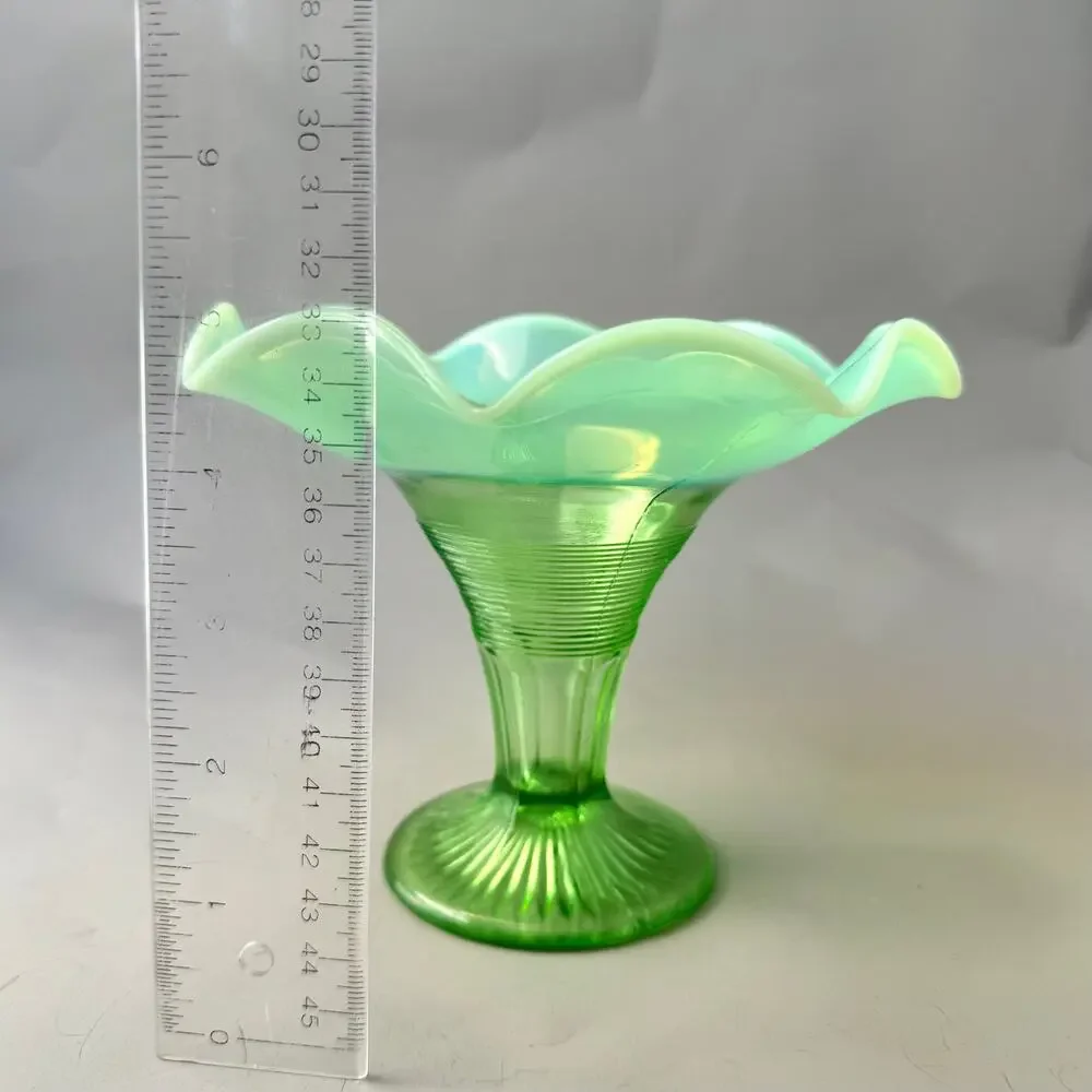 VTG 60s Northwood Glass Green Opalescent Roulette Vase Ruffled Edge Candy Dish